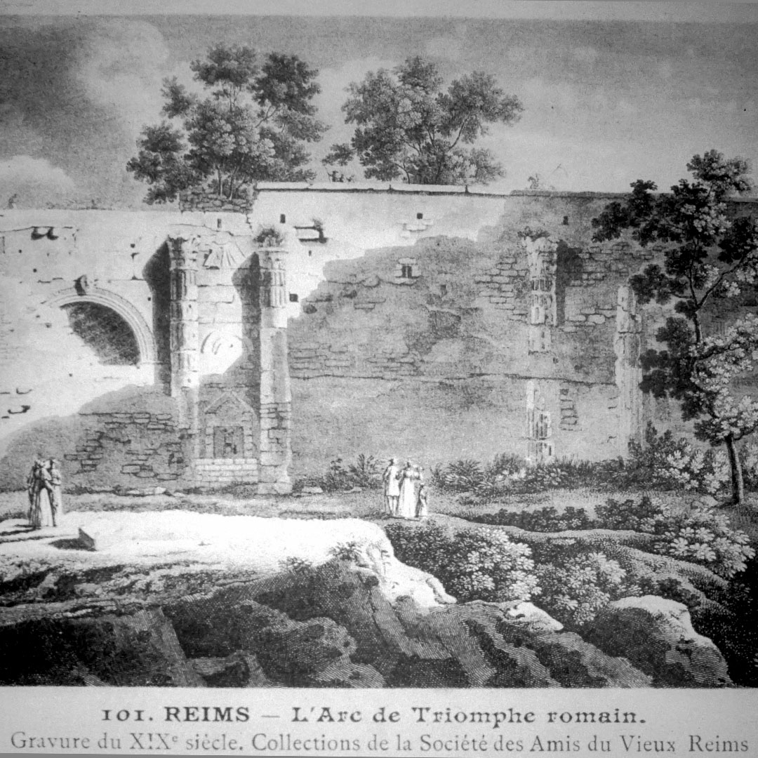 De Porte de Mars werd ingesloten door de stadsmuren, wat de staat van bewaring verklaart. ©Reims, BM