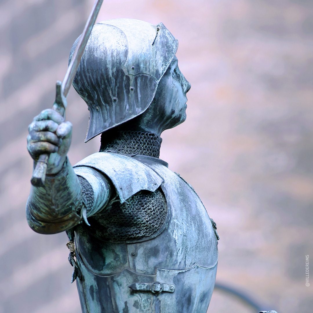 Statue de Jeanne d'Arc, détail de profil. ©Ville de Reims