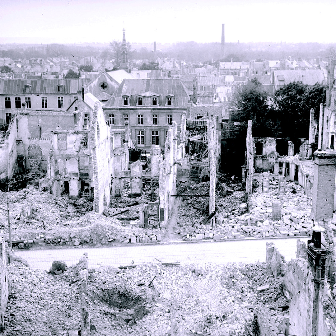 Rue Chanzy après les bombardements de 1914. ©BNF