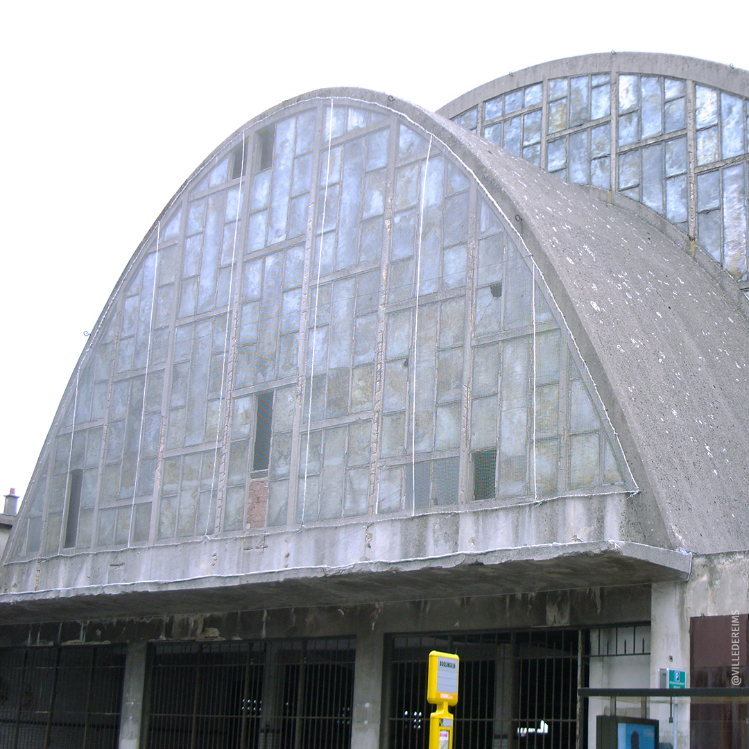 Fermées pour des raisons de sécurité en 1988, les Halles restent inoccupées jusqu'en 2010. ©Ville de Reims