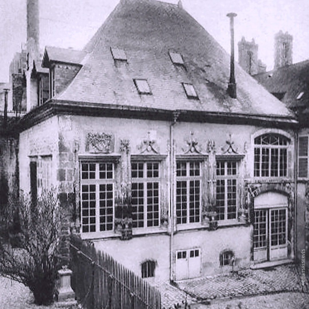 Façade de l'hôtel de Bezannes en 1913. ©Reims, BM
