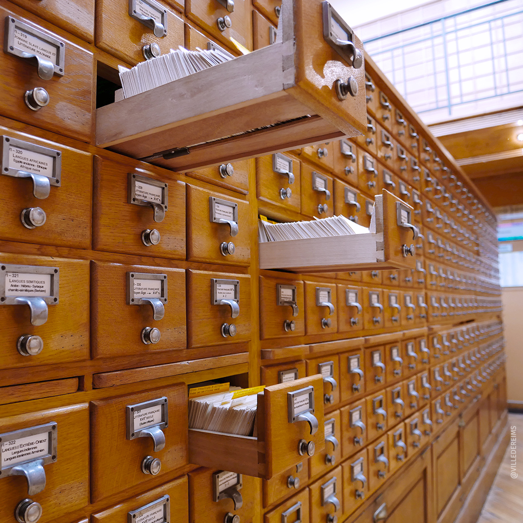 In de collecties van de Carnegie-bibliotheek bevinden zich ongeveer 400.000 documenten. ©Ville de Reims