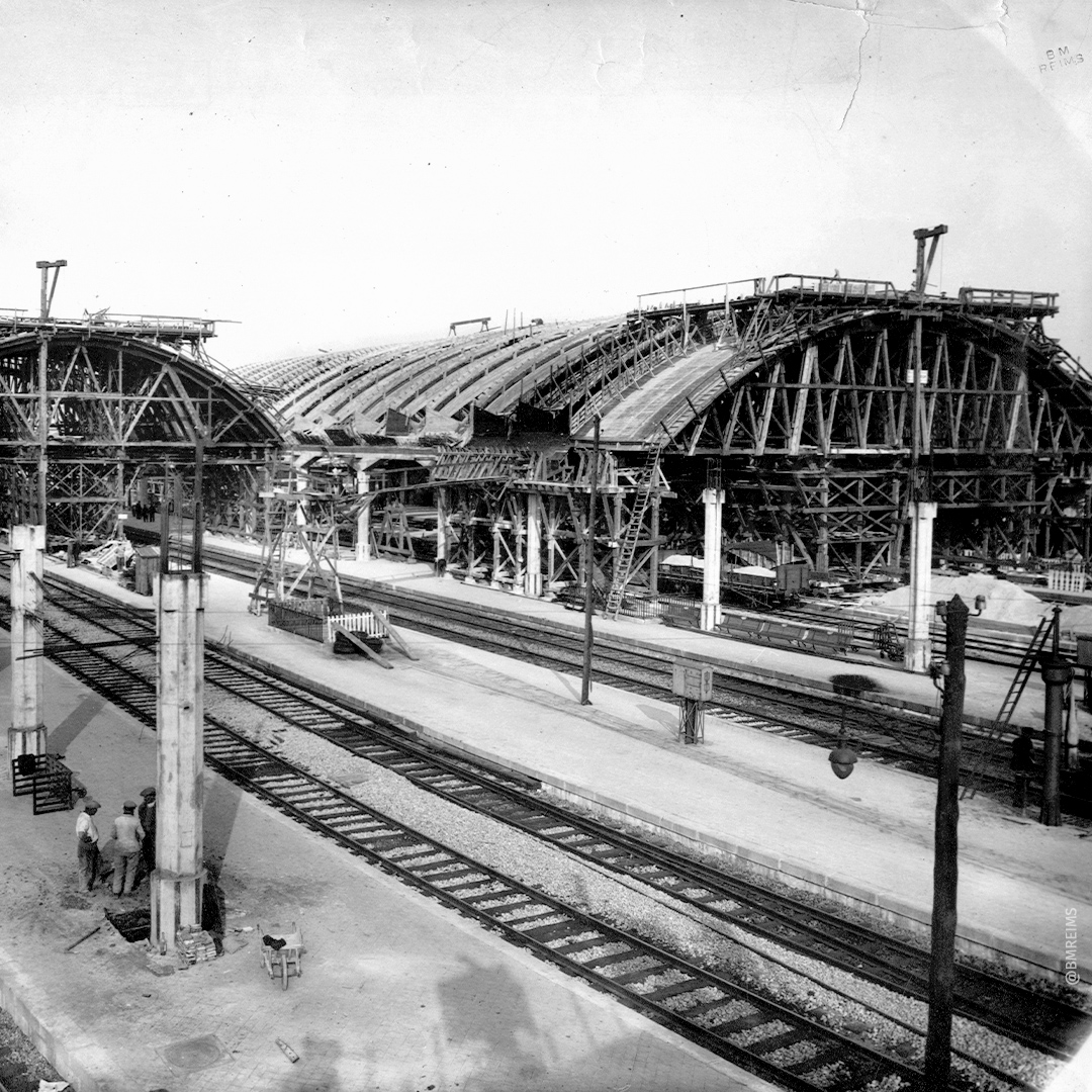 Halle en béton dessinée par l'ingénieur Ridet et bâtie par l'entreprise Limousin entre 1932 et 1934. ©BM, Reims