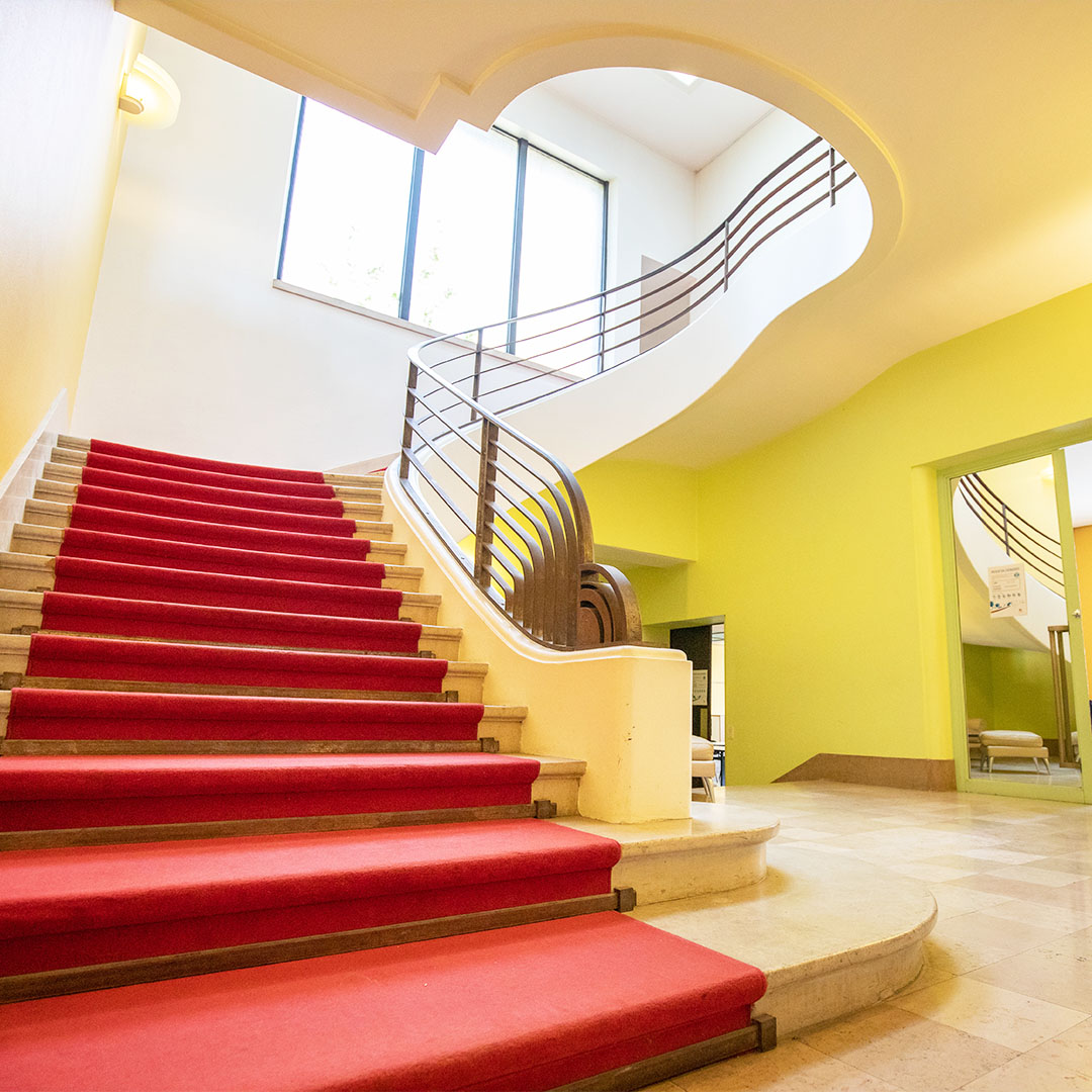 Streamline Moderne-style staircase. 