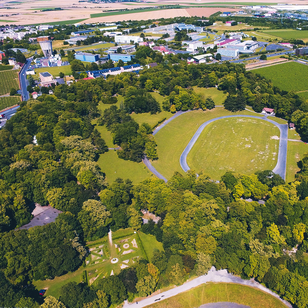 Parc de Champagne, vue aérienne. Sa superficie est de 21,6 ha. ©Artechdrone pour Ville de Reims
